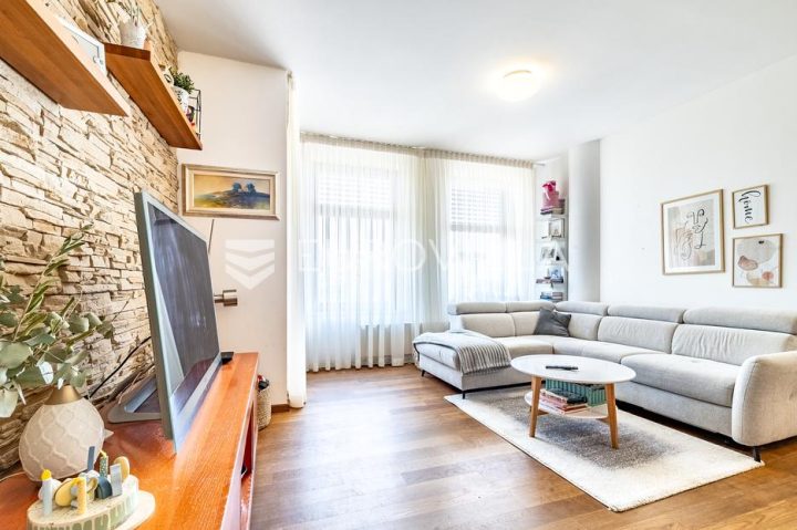 Apartmán na predaj 77 m² – Maksimir