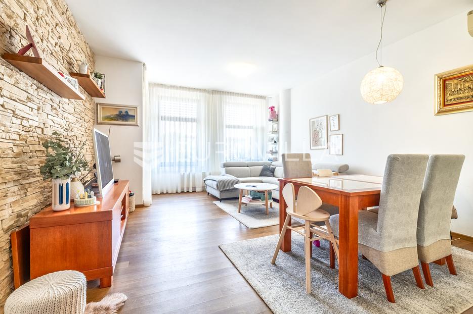 Appartement À vendre -  Maksimir