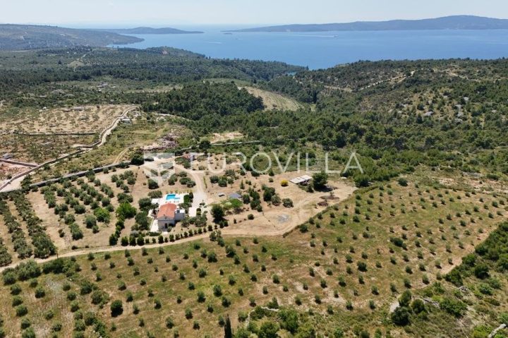 House For sale - Splitsko-dalmatinska Sutivan - foto 4/4