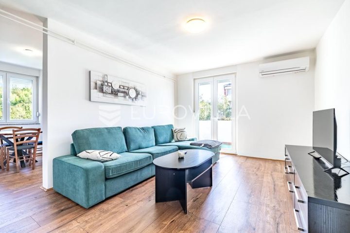Mieszkanie na sprzedaż 77 m² – Perjavica