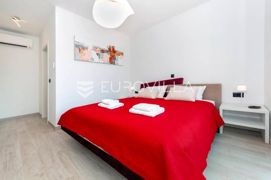 Casa In vendita -  Rovinj