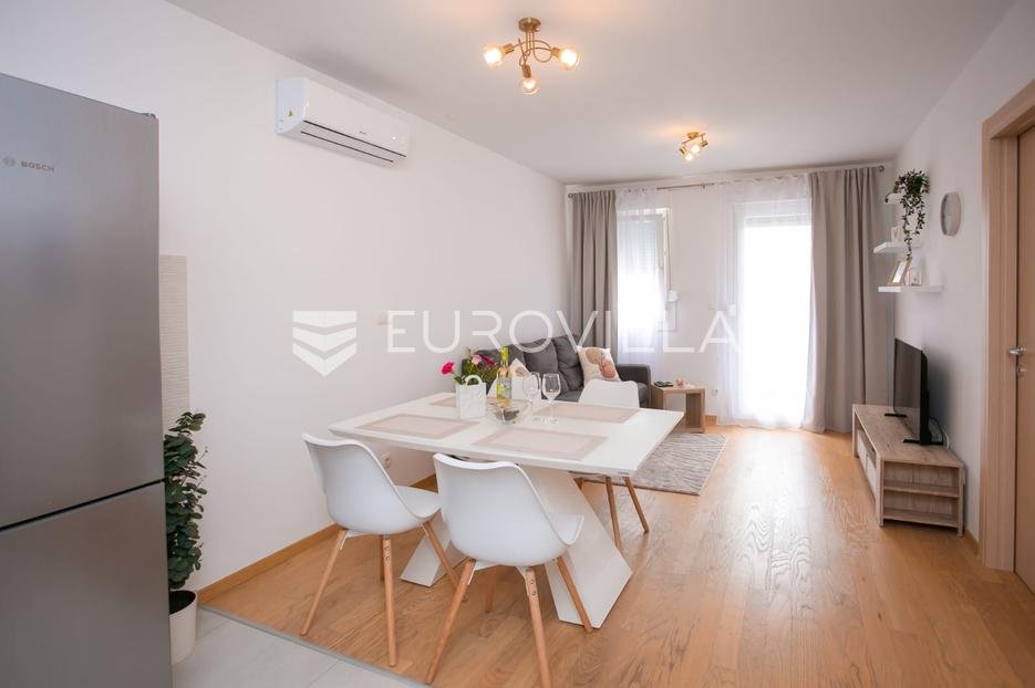 Apartma Na predaj - Splitsko-dalmatinska Solin - foto 2/7