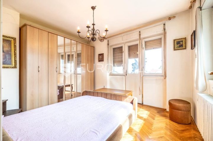 Maison À vendre - Grad Zagreb Gornji Grad - Medveščak - foto 5/8