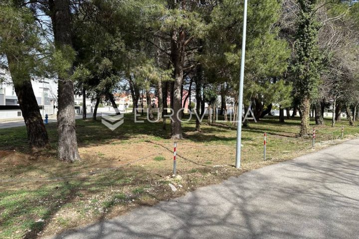 Parcela Naprodaj - Istarska Fažana - foto 2/4