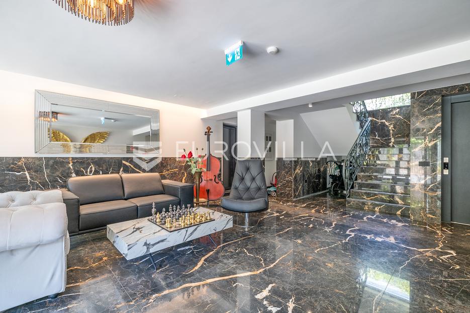 Appartement À vendre - Grad Zagreb Gornji Grad - Medveščak