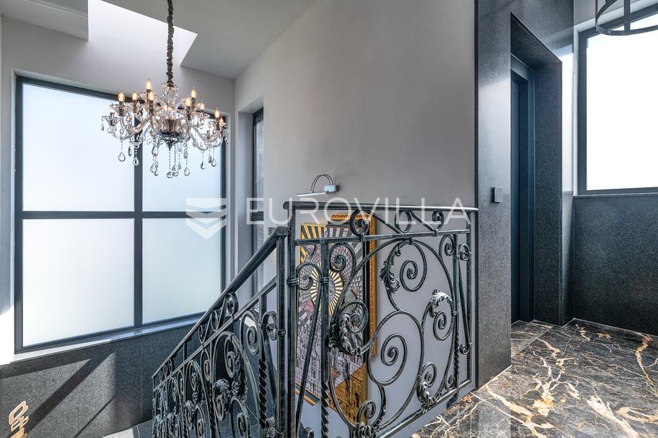 Appartement À vendre - Grad Zagreb Gornji Grad - Medveščak