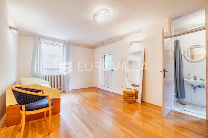 Stan na prodaju 25 m² – Lašćina