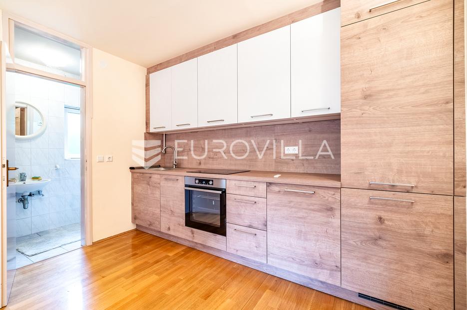 Appartement À vendre -  Maksimir