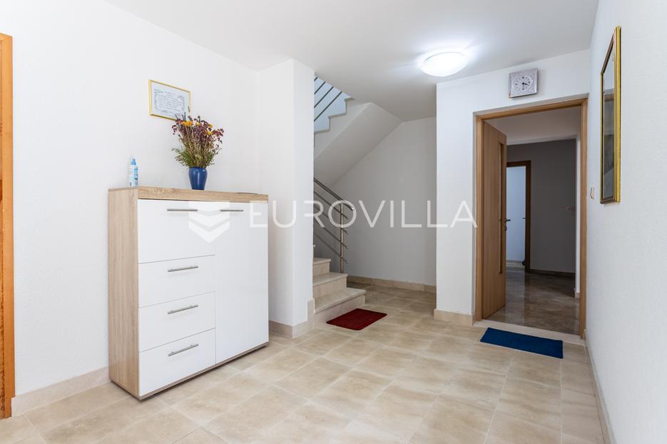Dům Na prodej - Splitsko-dalmatinska Split - Okolica