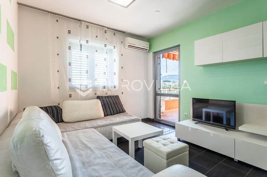 Apartment Zu vermieten - Splitsko-dalmatinska Podstrana