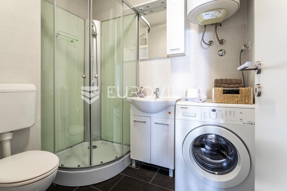 Apartment Zu vermieten - Splitsko-dalmatinska Podstrana