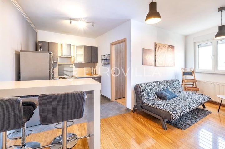 Appartement à vendre 38 m² – Rudeš