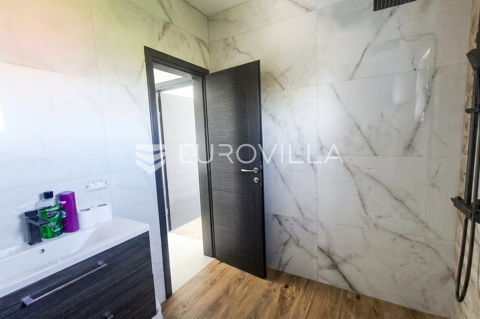 Apartment Zu verkaufen -  Privlaka