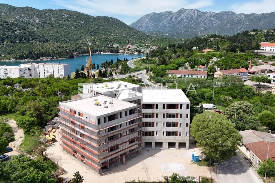 Stan Na prodaju -  Ploče