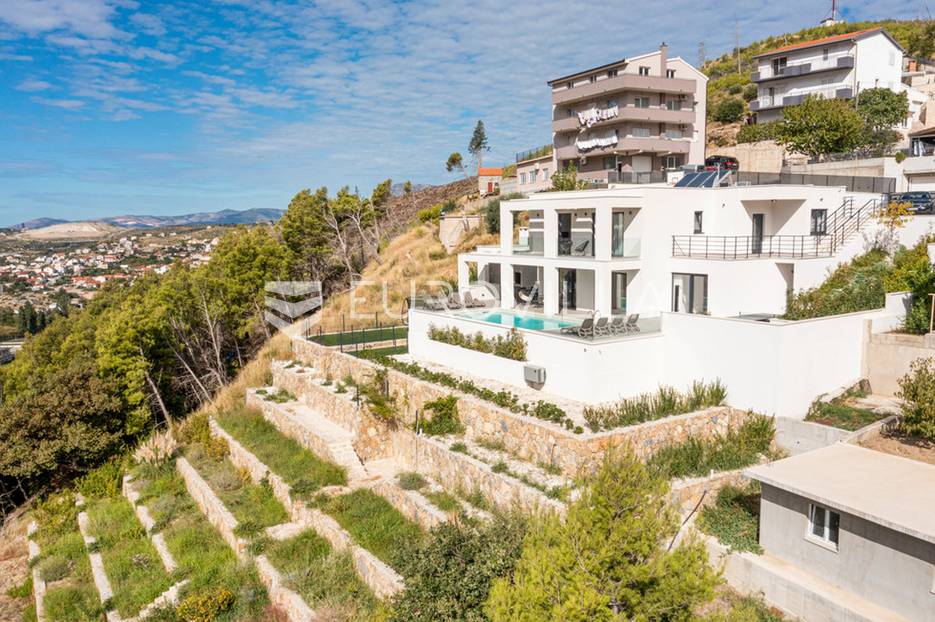 Haus Zu verkaufen -  Split - Okolica