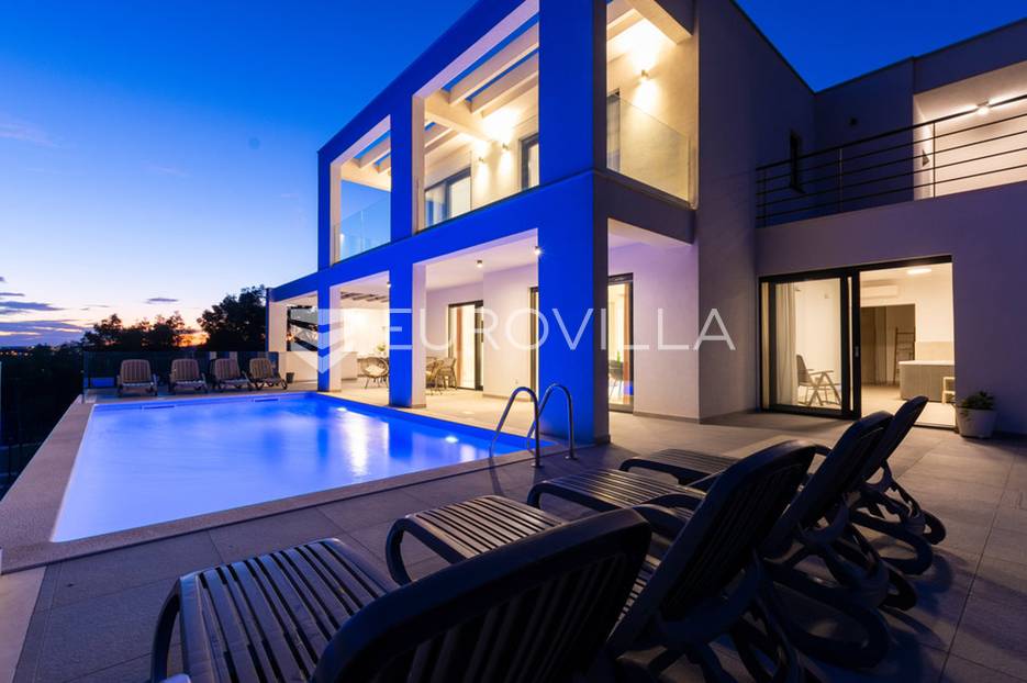 Haus Zu verkaufen -  Split - Okolica
