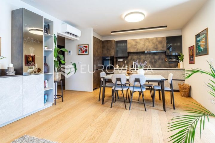 Flat For sale - Splitsko-dalmatinska Split - foto 4/19