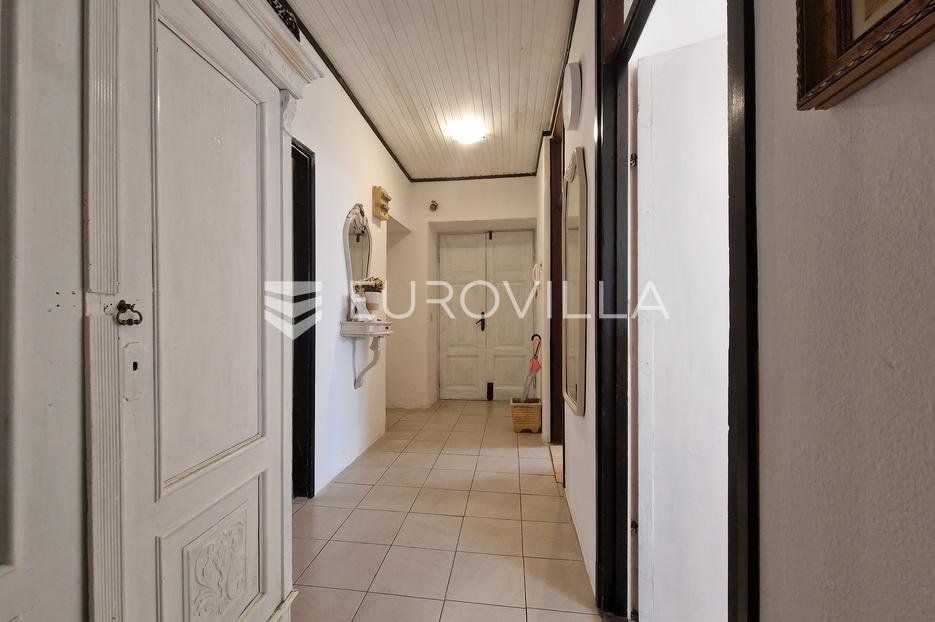 Flat For sale - Istarska Pula