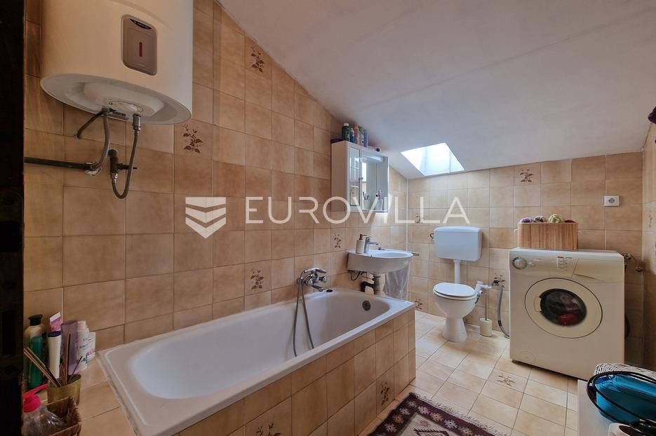 Flat For sale - Istarska Pula