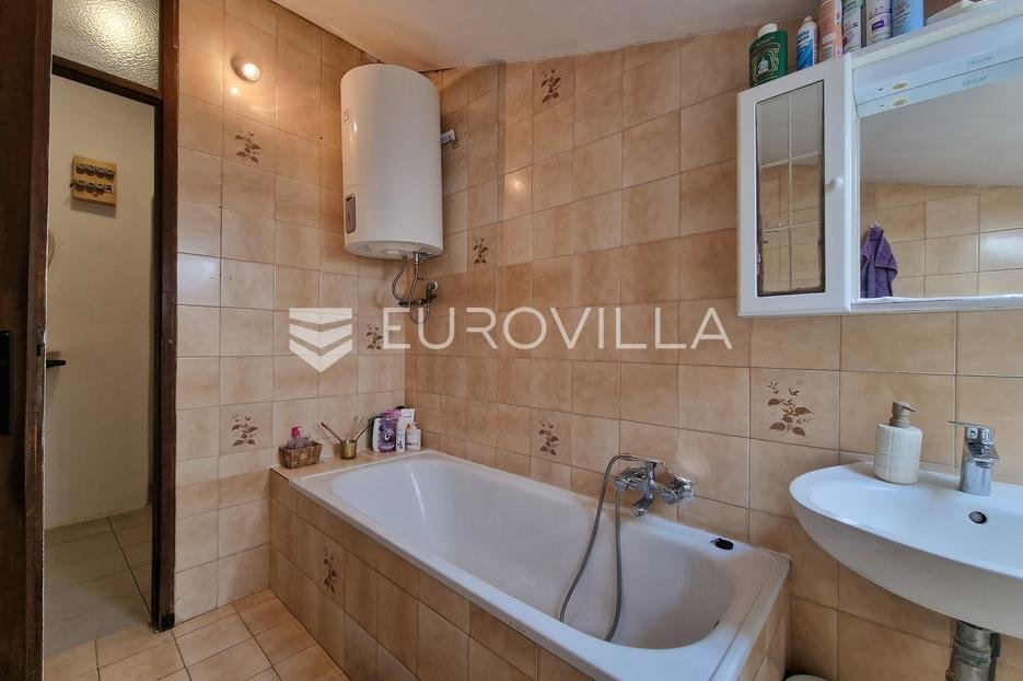 Flat For sale - Istarska Pula