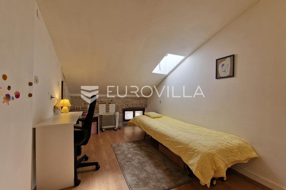 Flat For sale - Istarska Pula