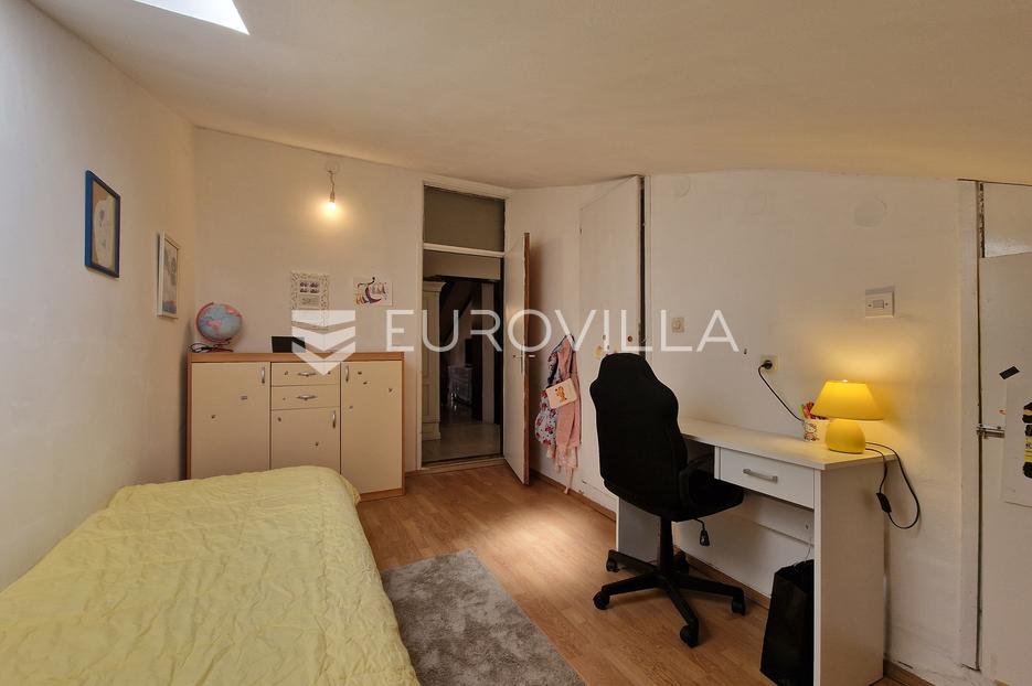 Flat For sale - Istarska Pula
