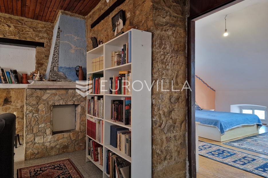 Flat For sale - Istarska Pula
