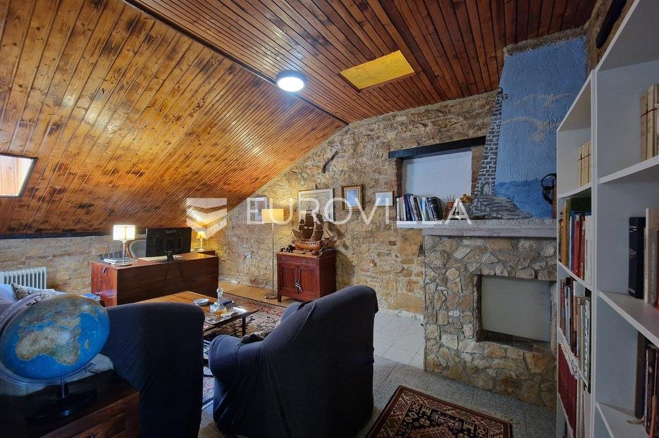 Flat For sale - Istarska Pula