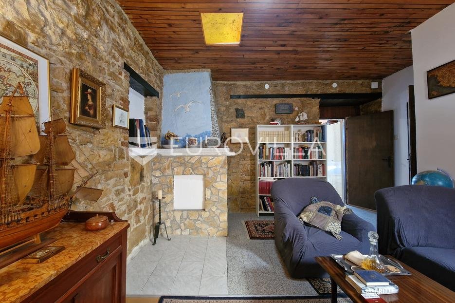 Flat For sale - Istarska Pula