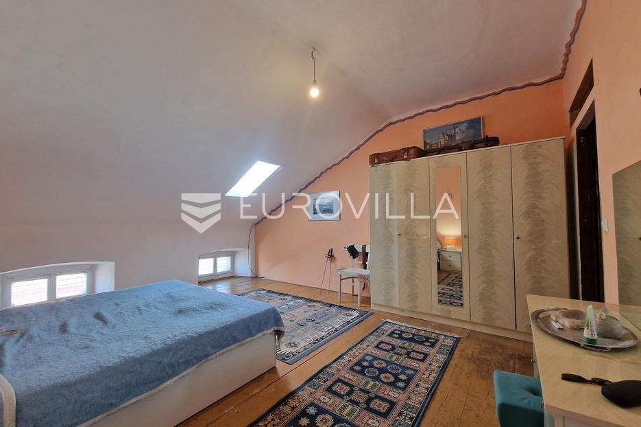 Flat For sale - Istarska Pula