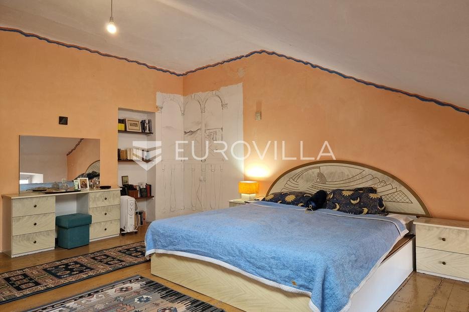 Flat For sale - Istarska Pula