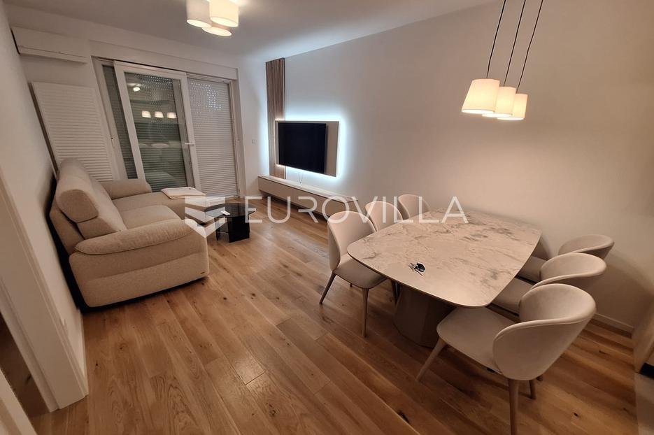 Appartamento In vendita - Karlovačka Karlovac - foto 1/11