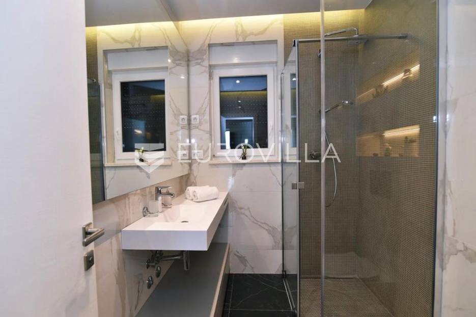 Appartamento In vendita -  Opatija