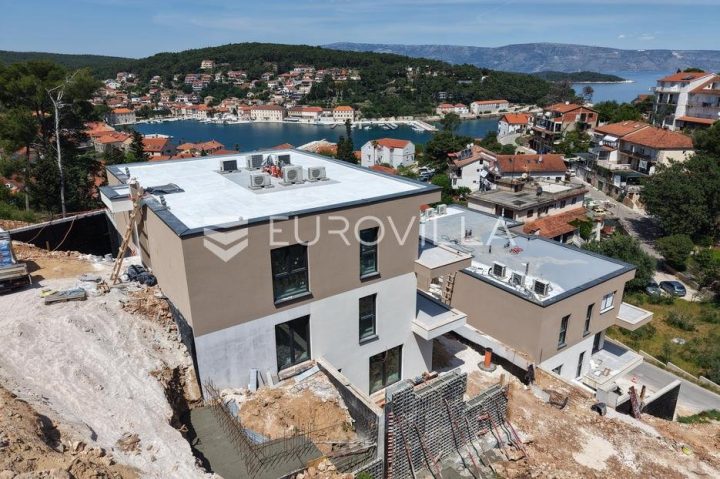 Stan na prodaju 52 m² – Jelsa