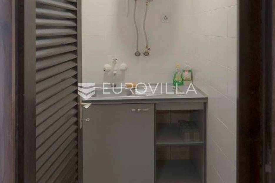 Locaux commerciaux À vendre -  Novi Zagreb - Istok