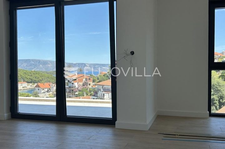 Flat For sale - Splitsko-dalmatinska Jelsa - foto 2/31