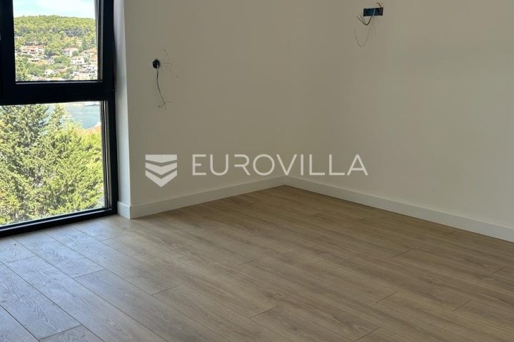 Flat For sale - Splitsko-dalmatinska Jelsa - foto 4/31