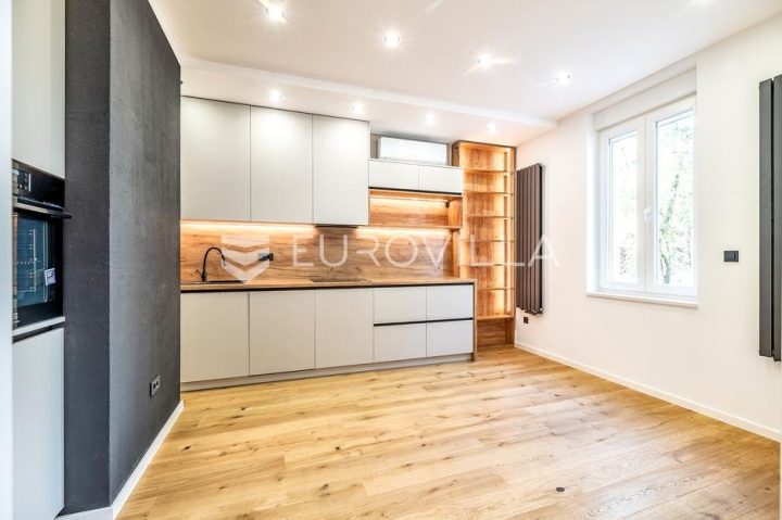 Apartma Naprodaj - Grad Zagreb Maksimir - foto 2/8