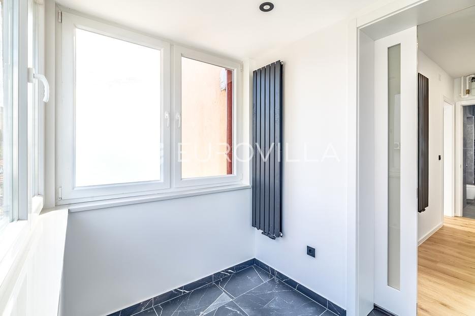 Apartma Naprodaj - Grad Zagreb Maksimir