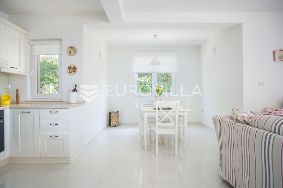 Casa In vendita -  Trogir - Okolica