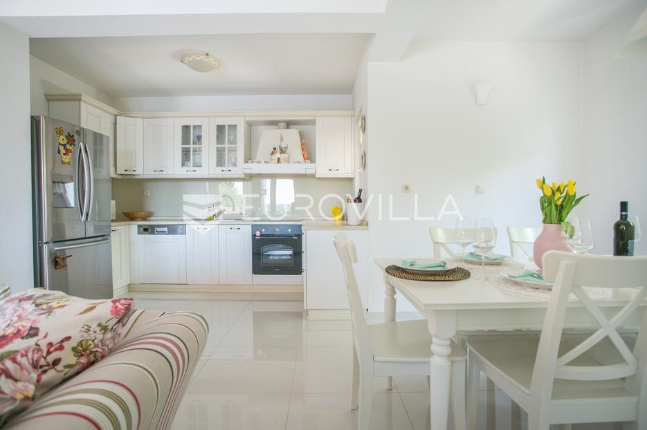 Casa In vendita -  Trogir - Okolica