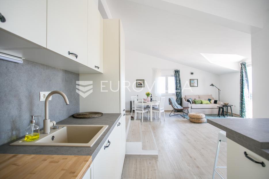 Casa In vendita -  Trogir - Okolica