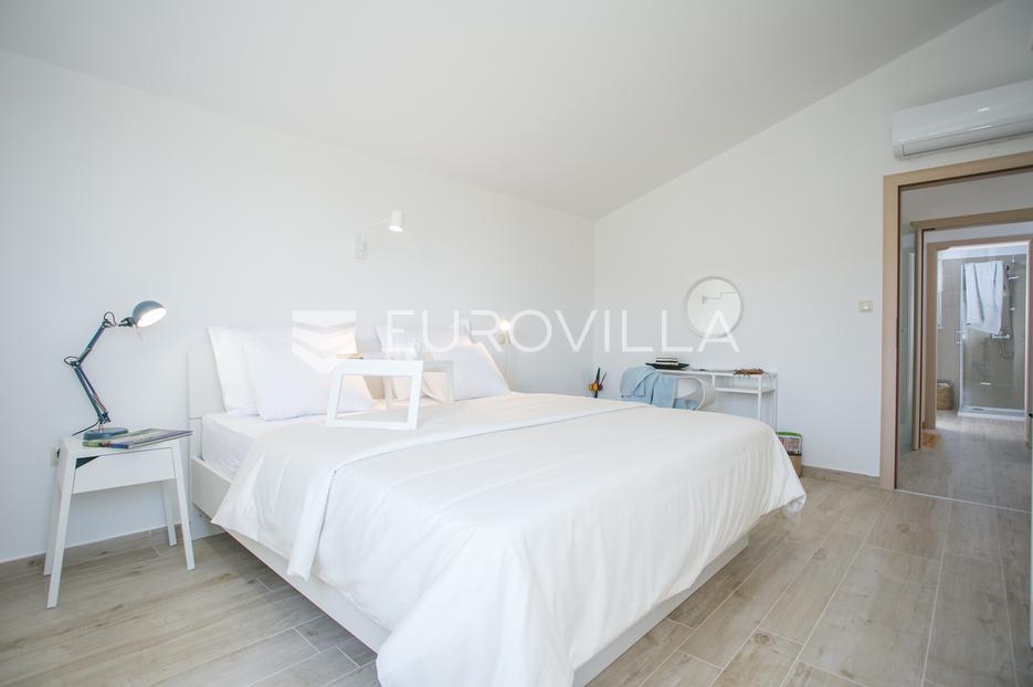 Casa In vendita -  Trogir - Okolica