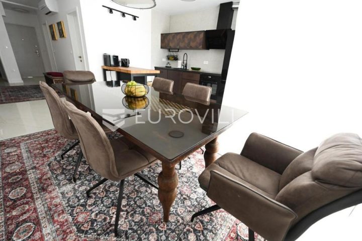 Flat for sale 79 m² – Voštarnica