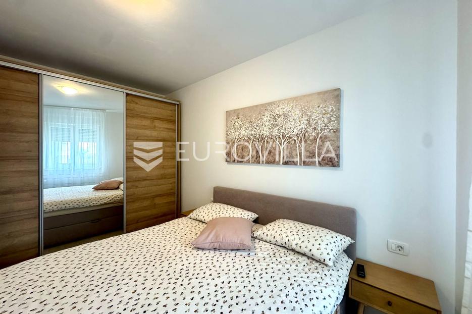 Appartamento In vendita -  Pula