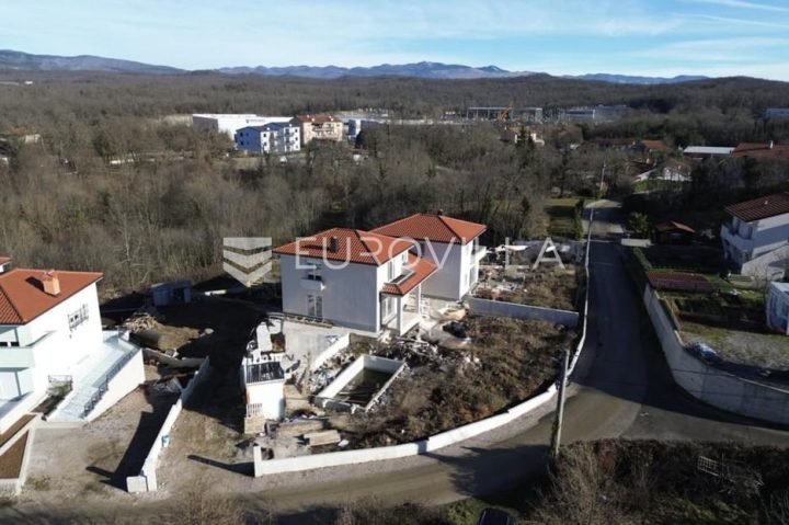 Casa in vendita 213 m² – Mučići