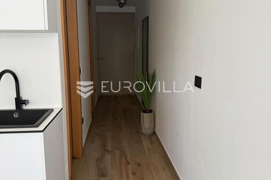 Appartement À vendre -  Jelsa