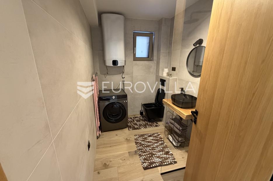 Apartmán Na predaj -  Jelsa