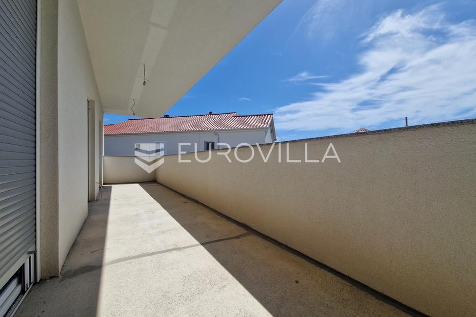 House For sale -  Vir
