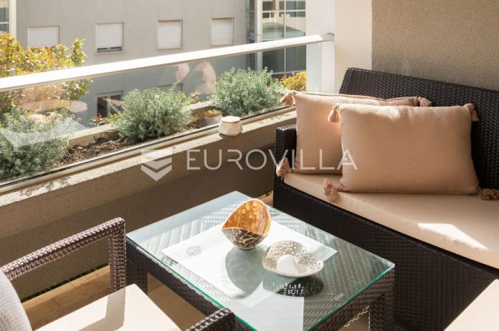 Appartamento Da affittare - Splitsko-dalmatinska Split - foto 4/16